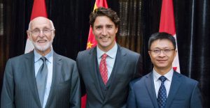 Bernie Frolic, executive director of ABMP and professor emeritus at York University; Prime Minister Justin Trudeau; and He Jinsong, president of BIE